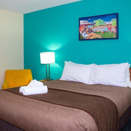 Bowmont Motel 彭蒂克顿 外观 照片