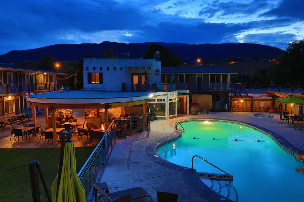 Bowmont Motel 彭蒂克顿 外观 照片