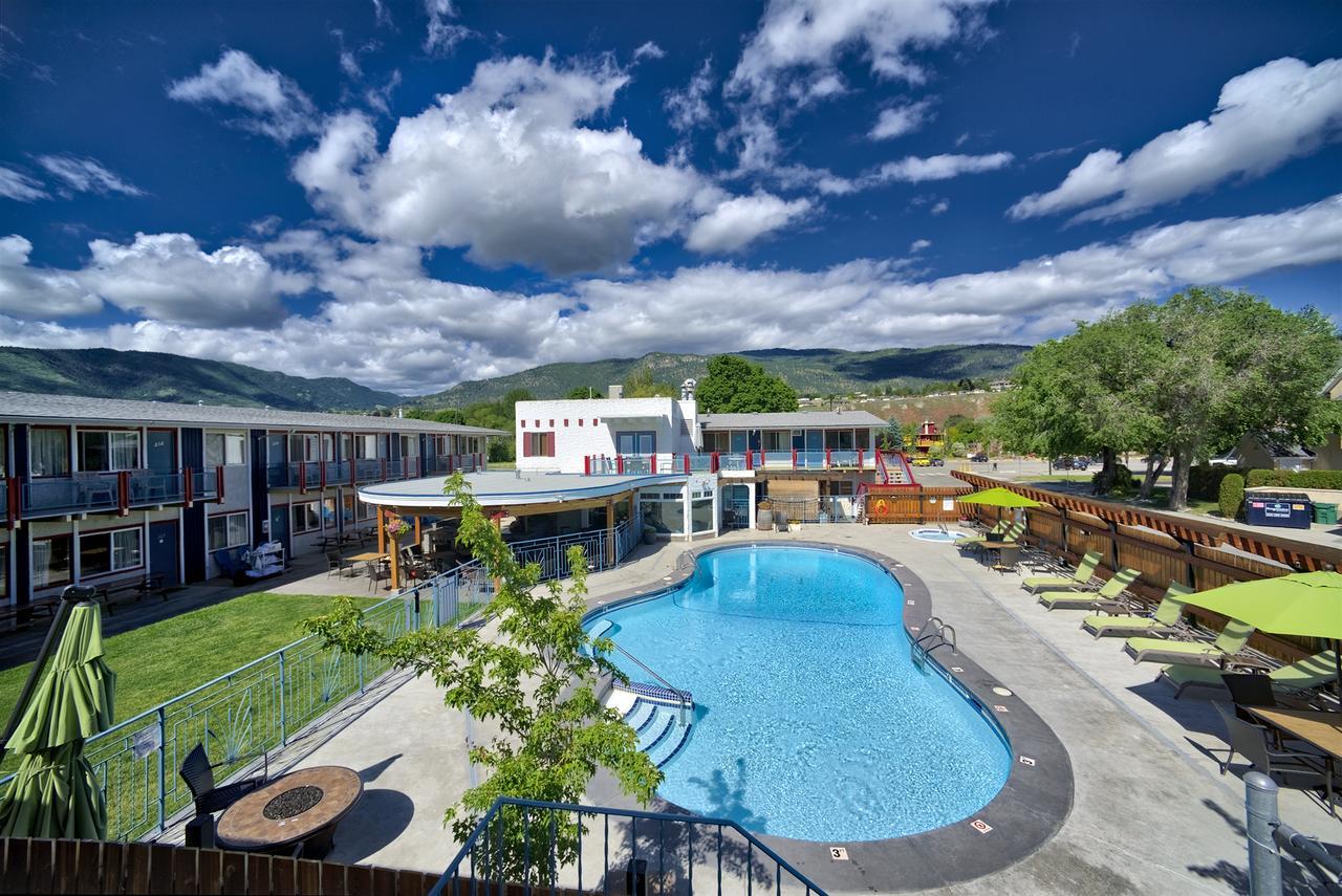 Bowmont Motel 彭蒂克顿 外观 照片